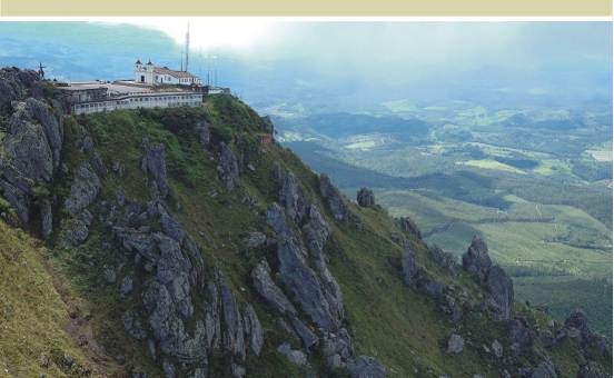 Geopark lança totem itinerante sobre o Quadrilátero Ferrífero 